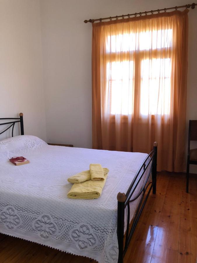 Martha IV Apartman Amaliada Kültér fotó